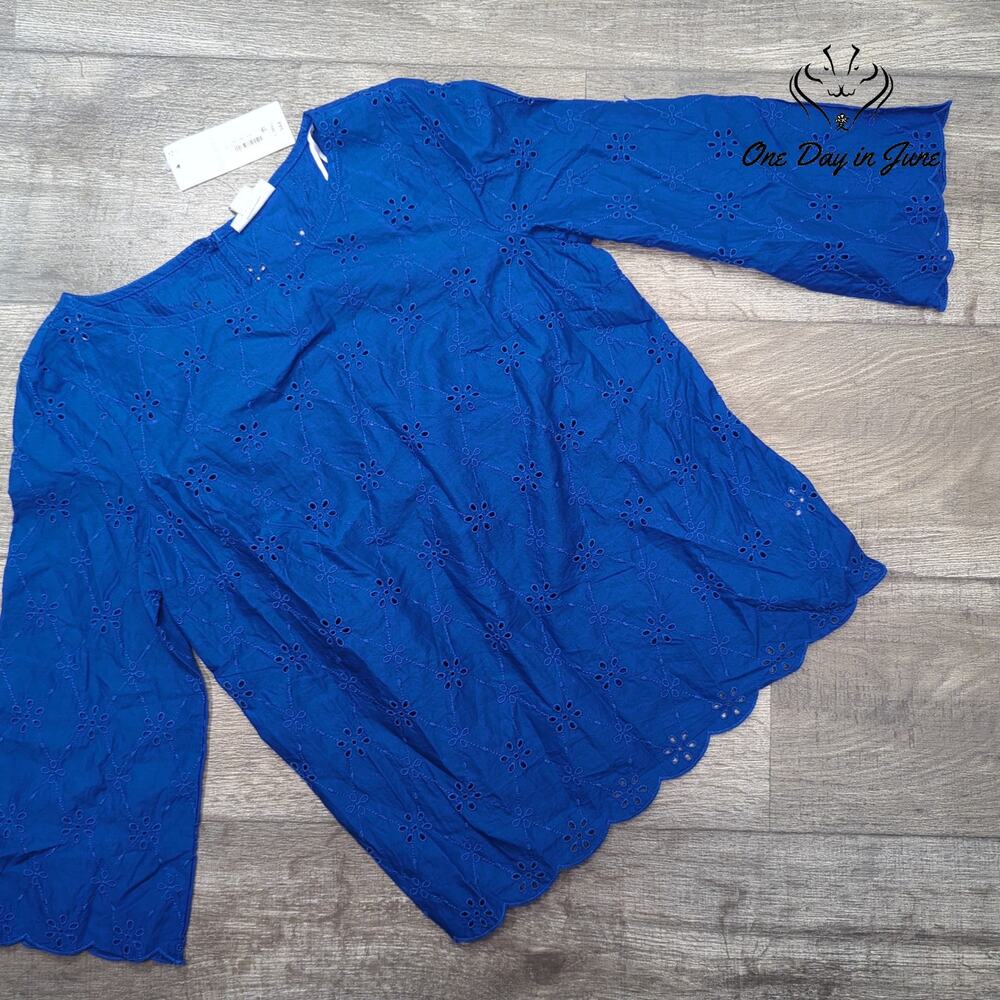 Liz Claiborne Long Sleeve Embroidered Top Size XS